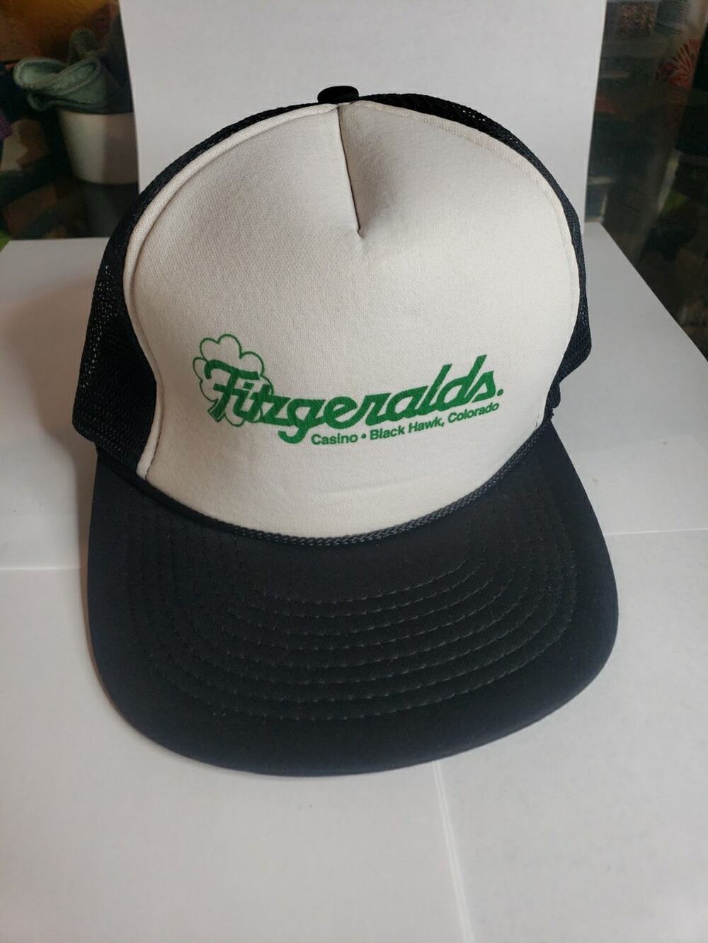 VTG Fitzgeralds Casino Hat Cap Snap Back Mesh Trucker Black Hawk Colorado 90s